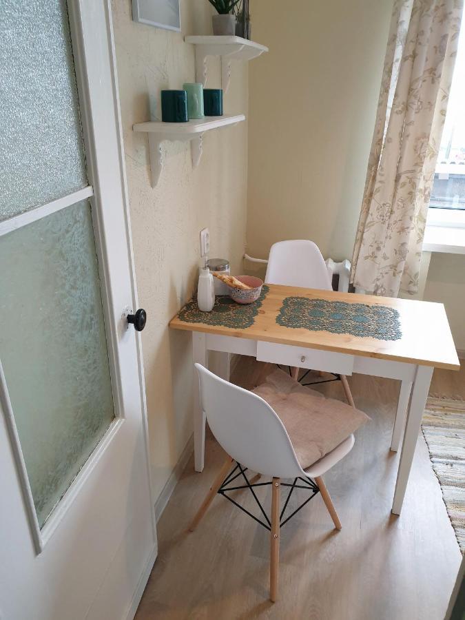Sunny Apartment, 7 Min With Tram To The Old Town ทาลลินน์ ภายนอก รูปภาพ